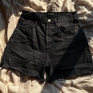 Denim Forum - The Yoko Mid Thigh Short Black Denim Shorts